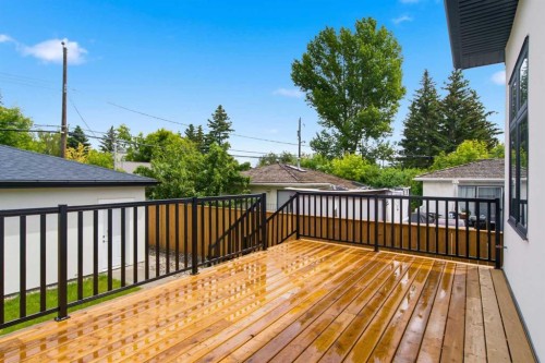 8518 33 Avenue Nw, Calgary, AB 
