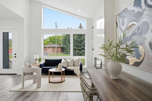 8518 33 Avenue Nw, Calgary, AB 