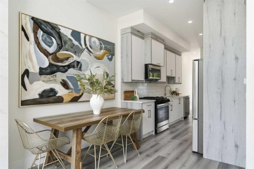 8518 33 Avenue Nw, Calgary, AB 