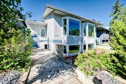 31 Ranchridge Way Nw, Calgary, AB 