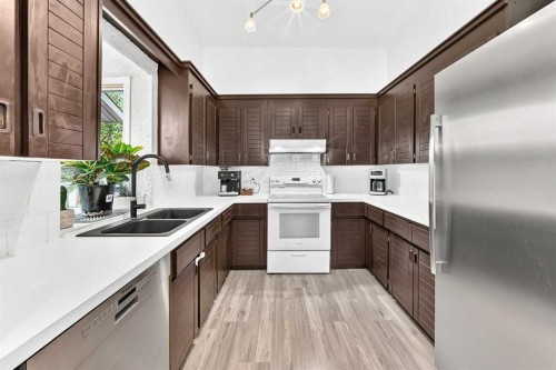 31 Ranchridge Way Nw, Calgary, AB 