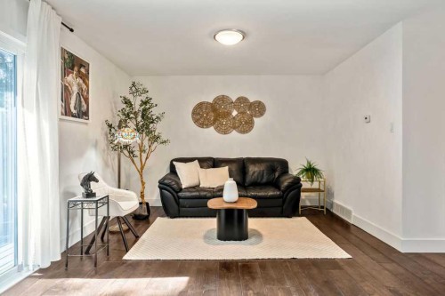 92-210 86 Avenue Se, Calgary, AB 