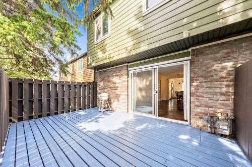 92-210 86 Avenue Se, Calgary, AB 