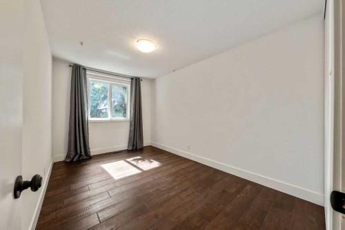 92-210 86 Avenue Se, Calgary, AB 