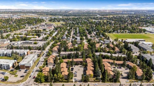 92-210 86 Avenue Se, Calgary, AB 