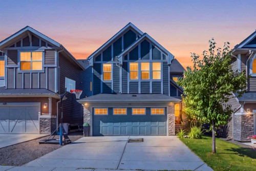 126 Valley Pointe Way Nw, Calgary, AB 
