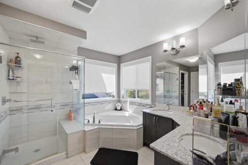 126 Valley Pointe Way Nw, Calgary, AB 