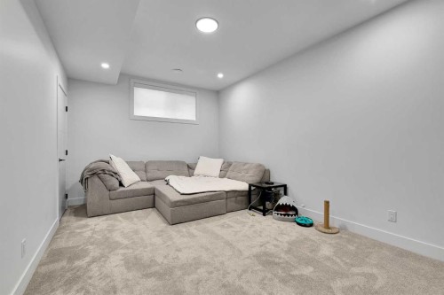 2106 6 Street Nw, Calgary, AB 