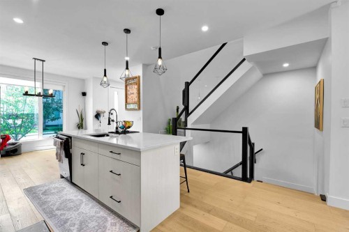 2106 6 Street Nw, Calgary, AB 