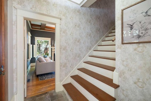 1414 4A Street Nw, Calgary, AB 