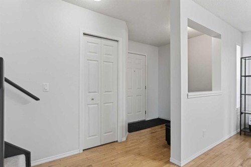 22 Evansbrooke Way Nw, Calgary, AB 