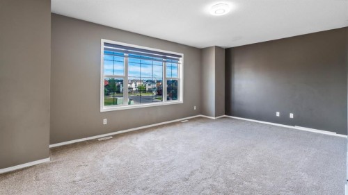 110 Saddlecrest Landing Ne, Calgary, AB 