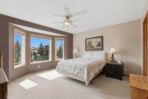499 Highland Close, Strathmore, AB 