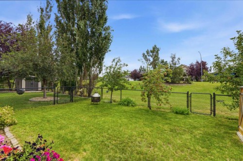 499 Highland Close, Strathmore, AB 