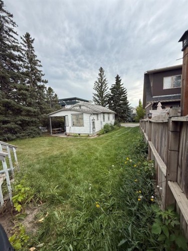 1902 33 Avenue Sw, Calgary, AB 