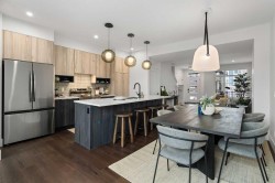 7158 Rangeview Avenue SECalgary, AB T3S 0S5