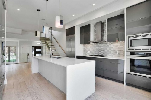 2505 21 Street Sw, Calgary, AB 