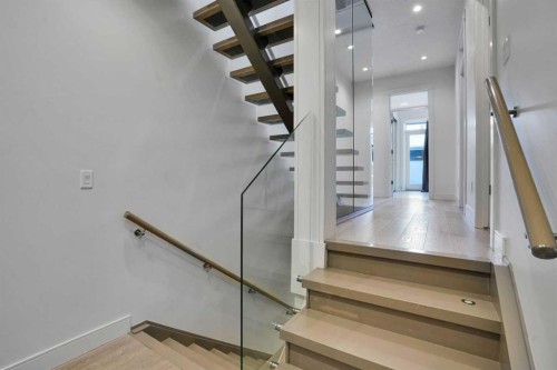 2505 21 Street Sw, Calgary, AB 