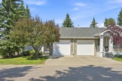4 Douglasview Park SE Calgary, AB T2Z 2E9