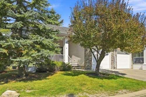 4 Douglasview Park Se, Calgary, AB 