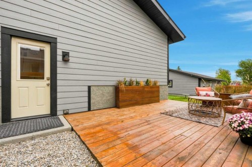 972 Riverbend Drive Se, Calgary, AB 