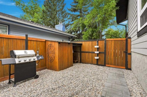 972 Riverbend Drive Se, Calgary, AB 