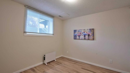 40 Vandoos Villas Nw, Calgary, AB 