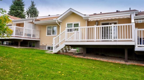 40 Vandoos Villas Nw, Calgary, AB 