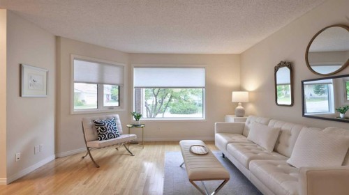 40 Vandoos Villas Nw, Calgary, AB 