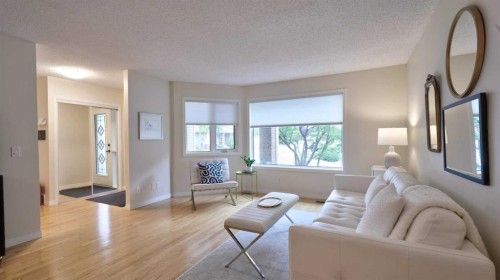 40 Vandoos Villas Nw, Calgary, AB 