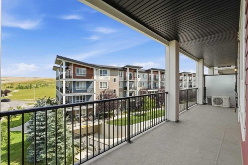 320-20 Walgrove Walk Se, Calgary, AB 