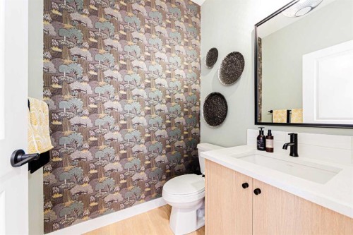 192 Buffaloberry Manor Se, Calgary, AB 