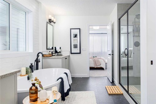 192 Buffaloberry Manor Se, Calgary, AB 