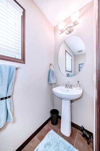 273 Chaparral Valley Drive Se, Calgary, AB 