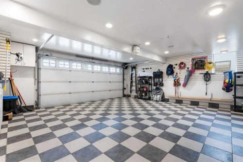 615 63 Avenue Nw, Calgary, AB 