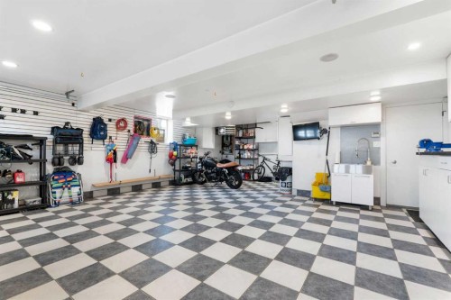615 63 Avenue Nw, Calgary, AB 