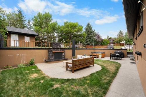 615 63 Avenue Nw, Calgary, AB 