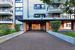 401-727 56 Avenue SW Calgary, AB T2V 4Z8