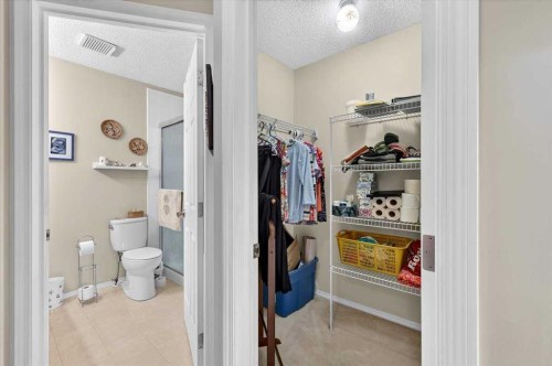 6 Harvest Grove Green Ne, Calgary, AB 