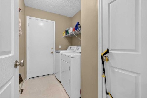 6 Harvest Grove Green Ne, Calgary, AB 