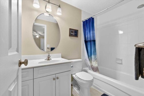 6 Harvest Grove Green Ne, Calgary, AB 