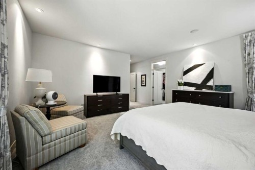 16 Spring Valley Lane Sw, Calgary, AB 