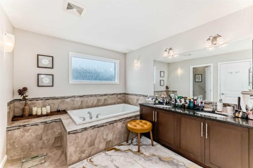 156 Cougar Ridge Manor Sw, Calgary, AB 