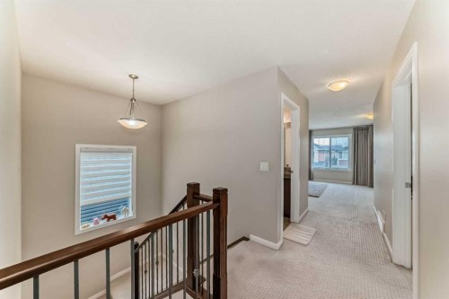 156 Cougar Ridge Manor Sw, Calgary, AB 