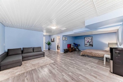 156 Cougar Ridge Manor Sw, Calgary, AB 