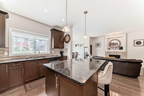 156 Cougar Ridge Manor Sw, Calgary, AB 