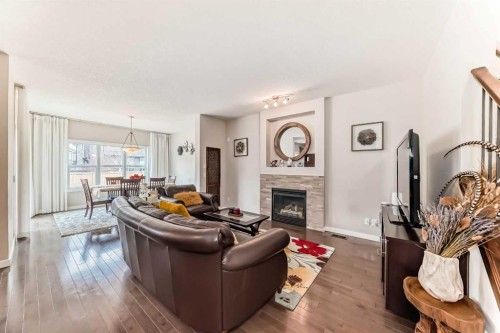 156 Cougar Ridge Manor Sw, Calgary, AB 