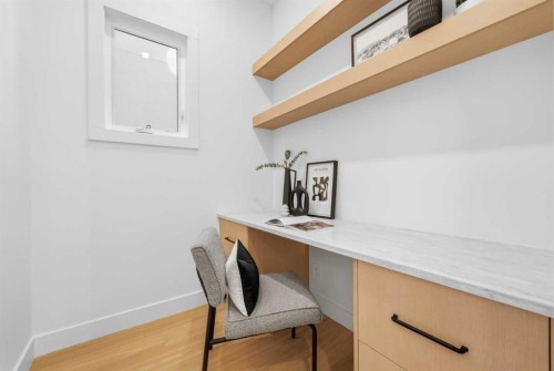 2233 2 Avenue Nw, Calgary, AB 