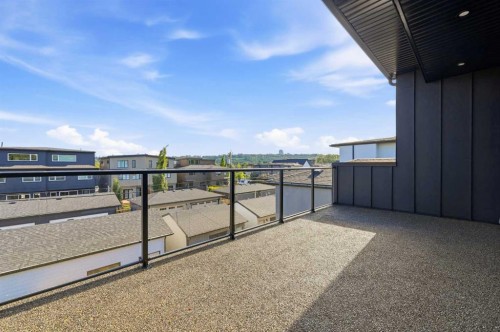2233 2 Avenue Nw, Calgary, AB 