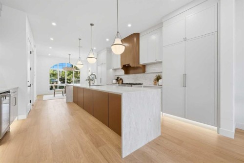 2233 2 Avenue Nw, Calgary, AB 